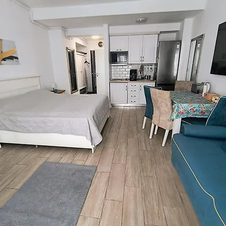 Platinium House 公寓 马马亚