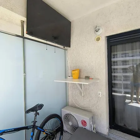 Platinium House *