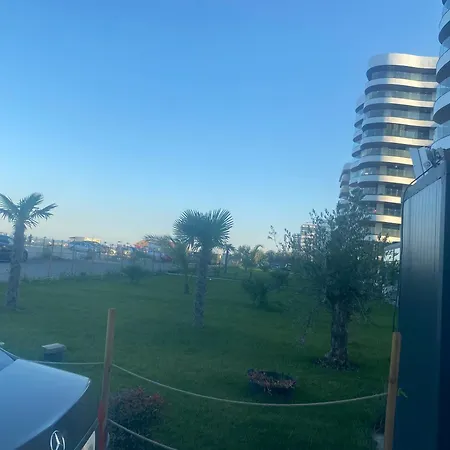 Platinium House