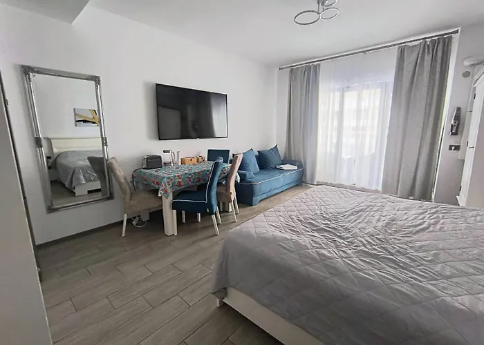 Platinium House * مامايا